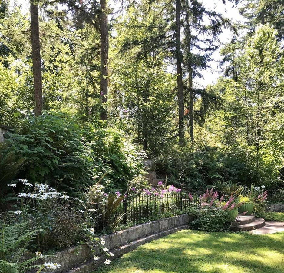 Auberge De Seattle, Estate 伍丁维尔 外观 照片