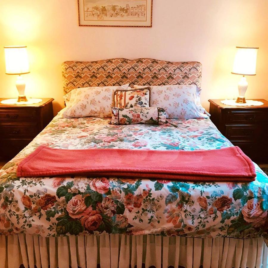 Auberge De Seattle, Estate 伍丁维尔 外观 照片